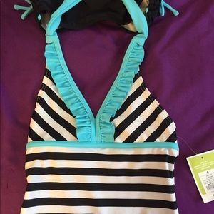 Girls 2 piece swim suit